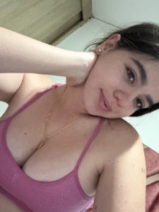 KETIKA SEDANG TIDUR PULAS KU INTIP BIBIKU