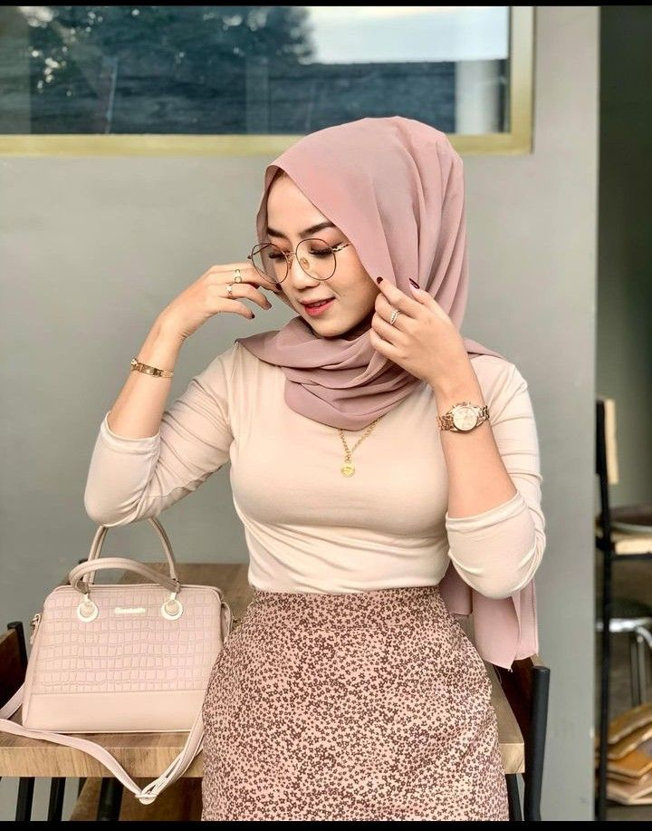 KECANDUAN SEX SEDARAH DENGAN ADIK KANDUNG SENDIRI