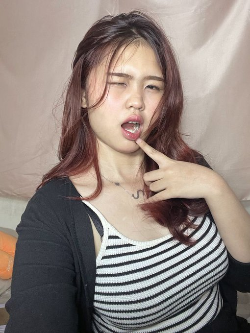 MENYETUBUHI TEMANKU RANI DI WARNET