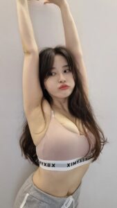 BERCINTA DENGAN PACAR KAKAK