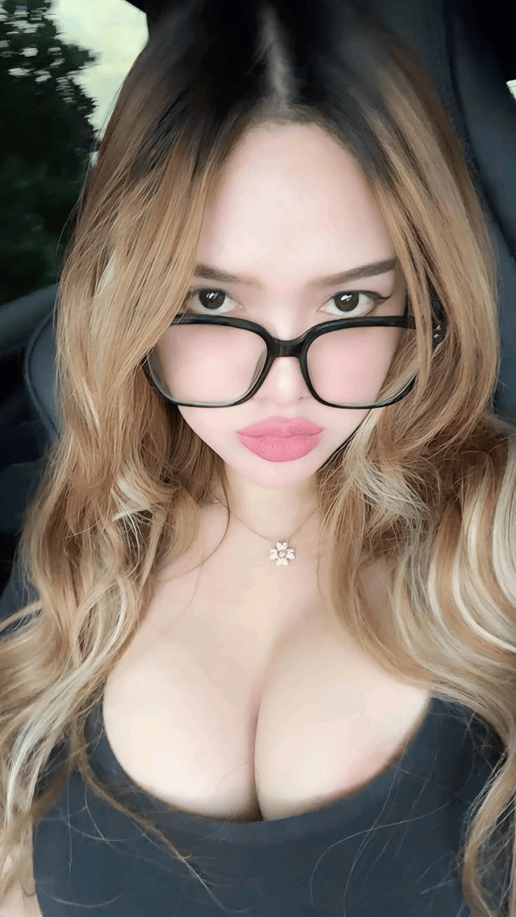 SELA TERPAKSA HARUS MELAYANI NAFSU BEJAT PEMILIK KLINIK KESEHATAN