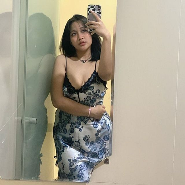 BERHUBUNGAN INTIM DENGAN TEMAN KANTOR YANG BARU AKU KENAL