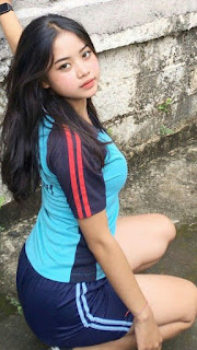 GADIS SEKOLAH YANG BERHUBUNGAN INTIM DENGANKU SETELAH BEROLAHRAGA