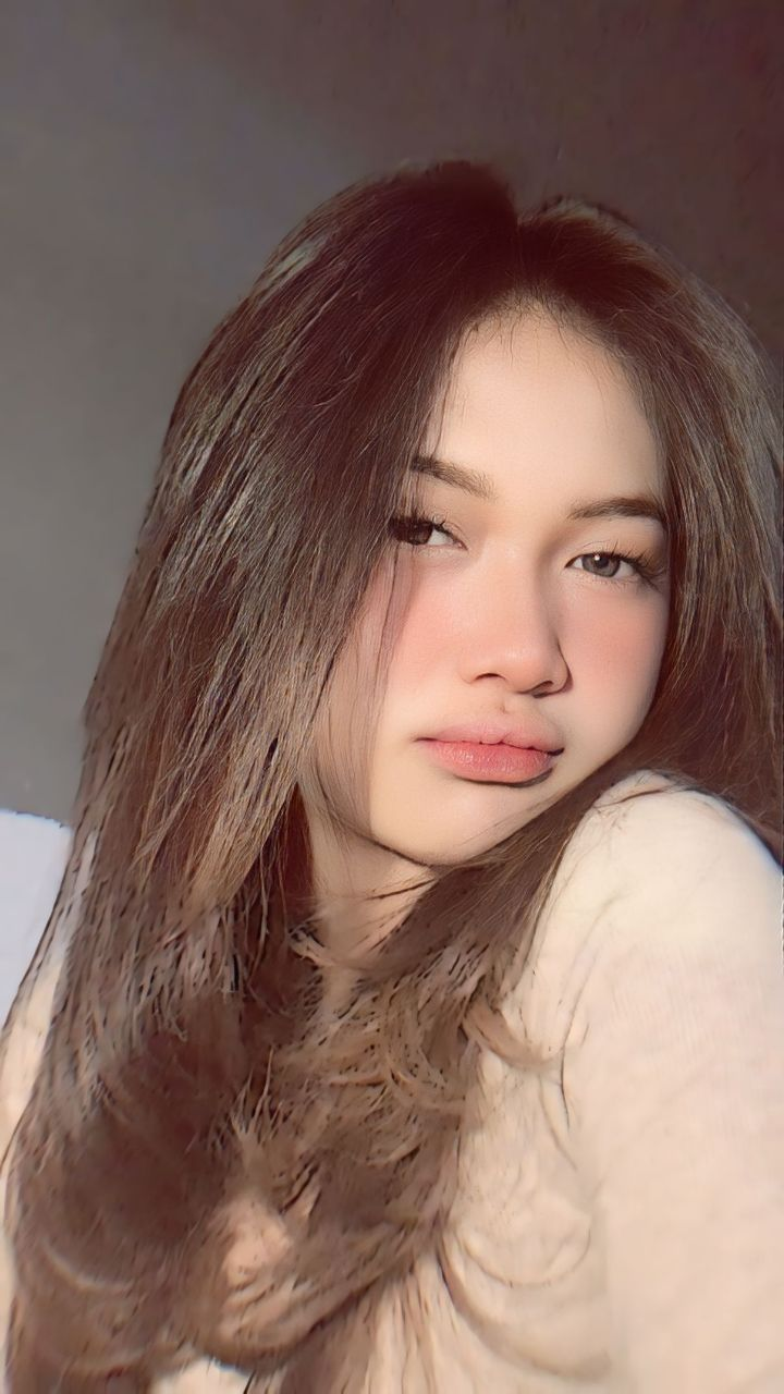 KETEMU DENGAN GADIS SOSIAL MEDIA YANG SANGAT CANTIK DI BANDUNG