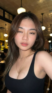 MEMUASKAN NAFSU MAJIKAN KU YANG MASIH MUDA