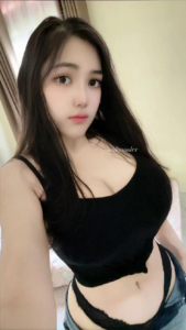 AKU MELAKUKAN HUBUNGAN INTIM DENGAN TEMAN DEKAT KU DARI SMA